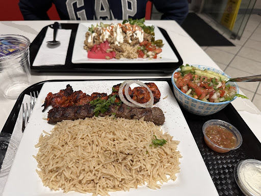Photo of Elias Naan & Kabob - 20 Broadleaf Ave, Whitby, ON L1R 0B5